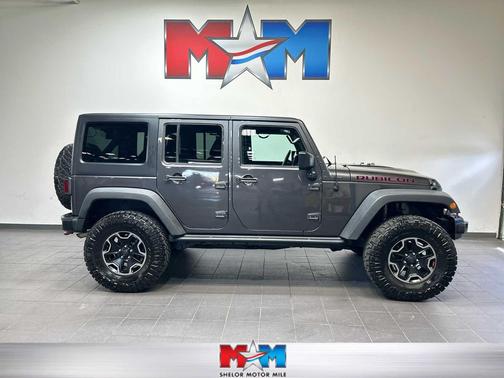 Granite Crystal Metallic Clearcoat 2017 Jeep Wrangler Unlimited Rubicon