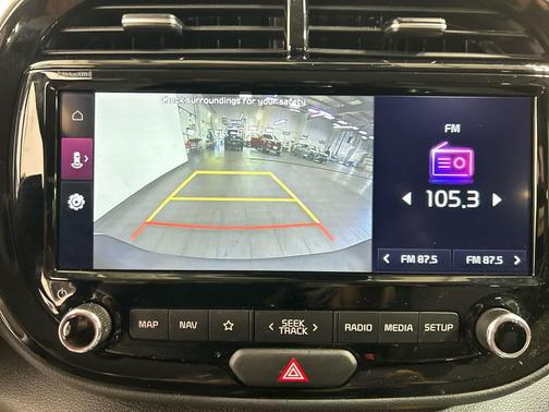 Snow White Pearl 2022 Kia Soul S