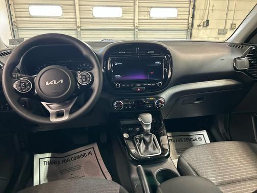 Snow White Pearl 2022 Kia Soul S