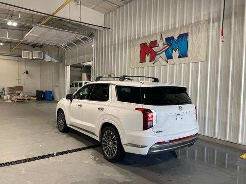 Hyper White 2025 Hyundai PALISADE Calligraphy