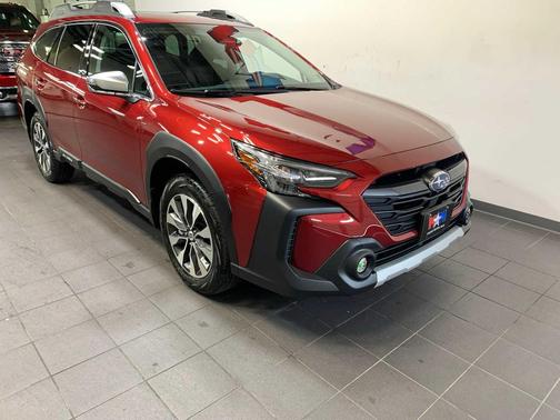 2025 Subaru Outback Touring XT