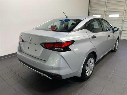 2020 Nissan Versa 1.6 S