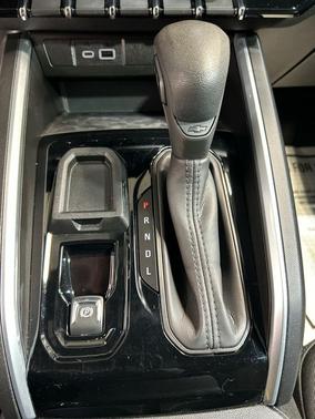Summit White 2024 Chevrolet Colorado WT