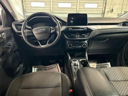 Carbonized Gray Metallic 2023 Ford Escape Active