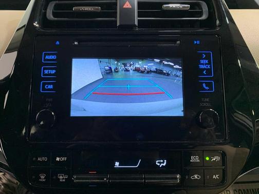 2019 Toyota Prius LE