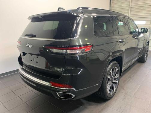 2022 Jeep Grand Cherokee L Overland