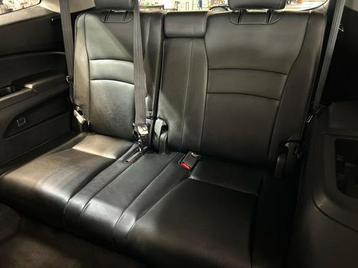 Platinum White Pearl 2021 Honda Pilot AWD Special Edition