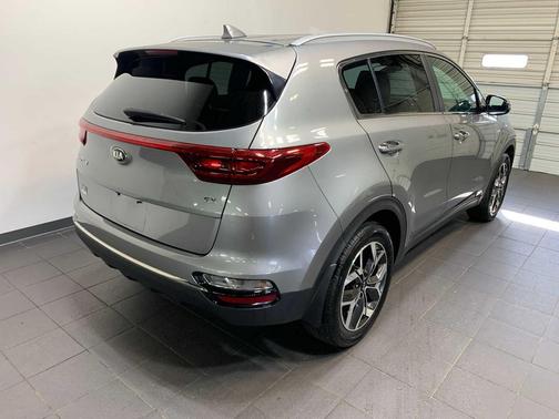 2020 Kia Sportage EX