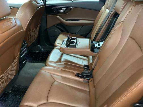 2017 Audi Q7 3.0T Premium
