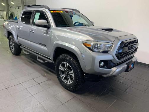 2016 Toyota Tacoma TRD Sport