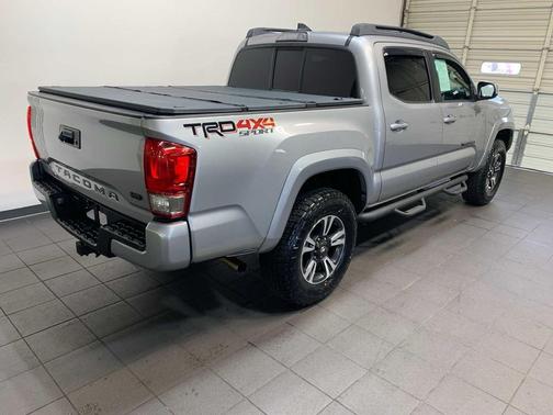 2016 Toyota Tacoma TRD Sport