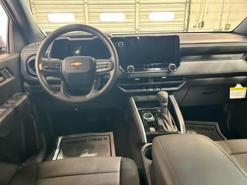 Sterling Gray Metallic 2026 Chevrolet Colorado WT