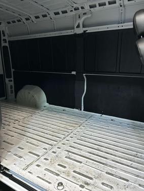 Bright White Clearcoat 2024 RAM ProMaster 2500 Tradesman
