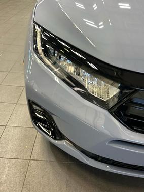 Sonic Gray Pearl 2027 Honda Odyssey Elite