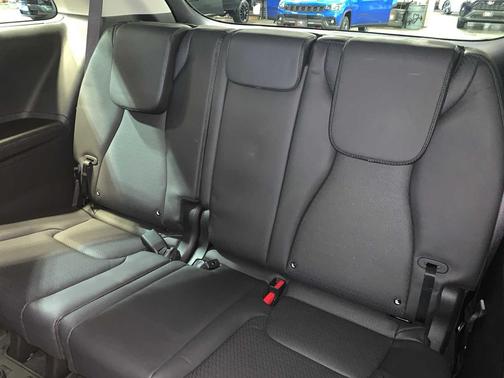 2025 Kia Carnival SX Prestige