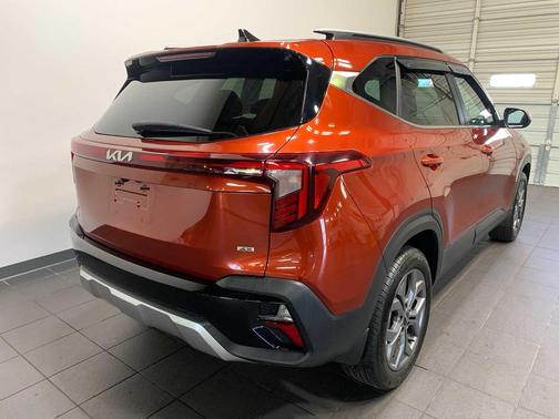 2024 Kia Seltos S