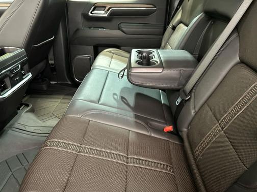 Radiant Red Tintcoat 2024 Chevrolet Silverado 1500 High Country