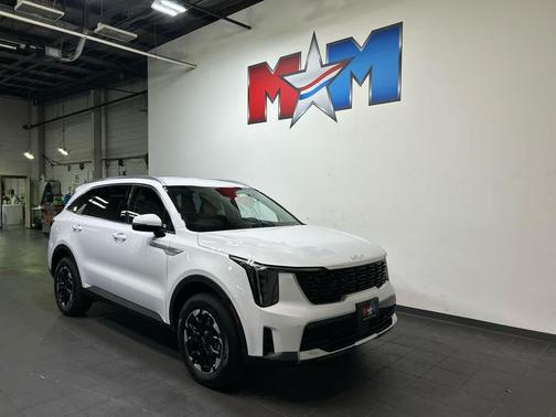 Glacial White Pearl 2026 Kia Sorento S