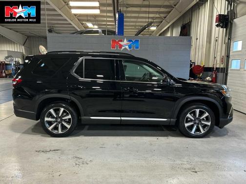 2025 Honda Pilot Elite