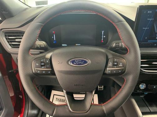 2023 Ford Escape ST-Line Select