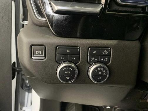 2024 GMC Sierra 3500 SLE