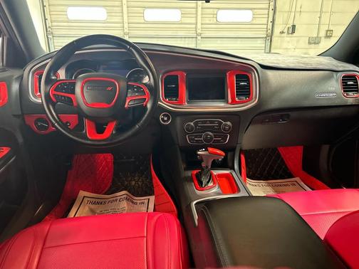 Go Mango 2021 Dodge Charger SXT