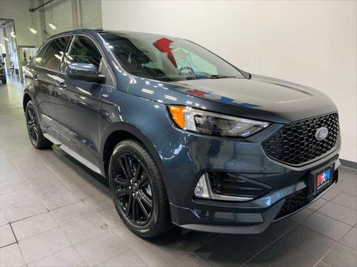 2022 Ford Edge ST Line