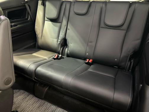 Ice Silver Metallic 2021 Subaru Ascent Touring 7-Passenger