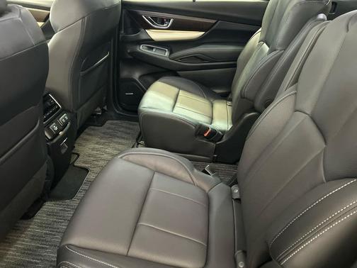 Ice Silver Metallic 2021 Subaru Ascent Touring 7-Passenger