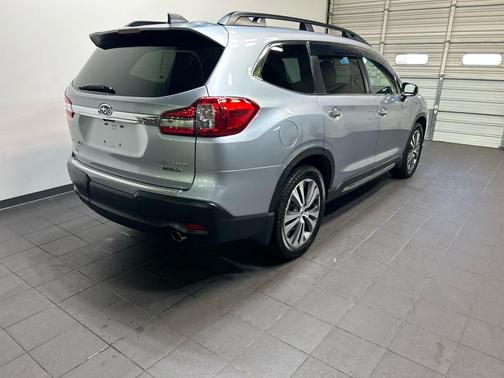 Ice Silver Metallic 2021 Subaru Ascent Touring 7-Passenger