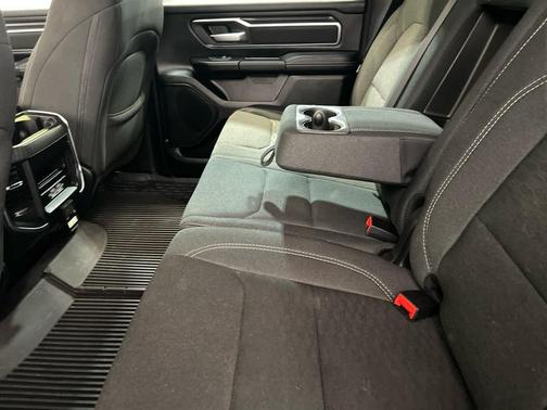 Bright White Clearcoat 2025 RAM 1500 Big Horn/Lone Star