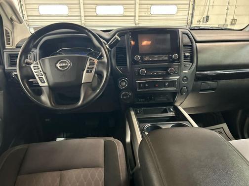 Super Black 2023 Nissan Titan SV