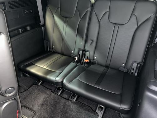 Wolf Gray 2026 Kia Sorento SX