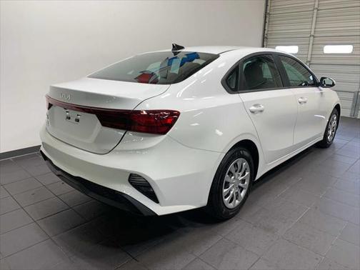 2023 Kia Forte LX