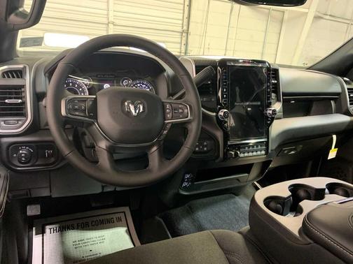 2026 RAM 2500 Big Horn Crew Cab 4x4 6'4' Box