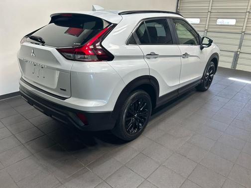 White Diamond 2024 Mitsubishi Eclipse Cross Black Edition S-AWC