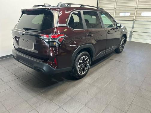 Dark Mahogany Pearl 2026 Subaru Forester Premium
