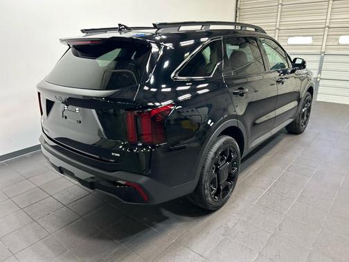 Ebony Black 2026 Kia Sorento EX