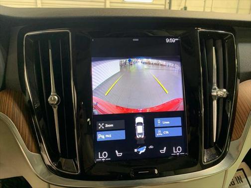 2019 Volvo S60 T6 Momentum