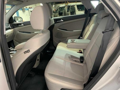 2020 Hyundai TUCSON SEL