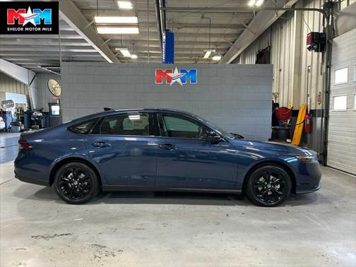 2025 Honda Accord Sport SE 1.5T