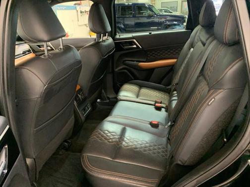 2023 Mitsubishi Outlander SEL 40th Anniversary S-AWC