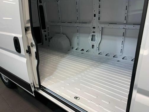 Bright White Clearcoat 2026 RAM ProMaster 2500 Tradesman