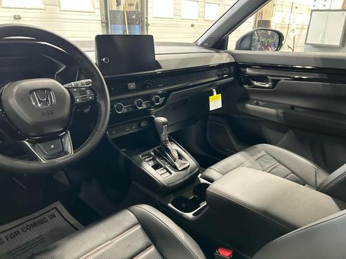 2026 Honda CR-V Hybrid Sport Touring AWD