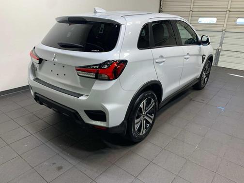 2026 Mitsubishi Outlander Sport 2.0 ES