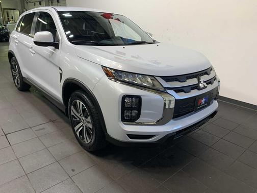 2026 Mitsubishi Outlander Sport 2.0 ES