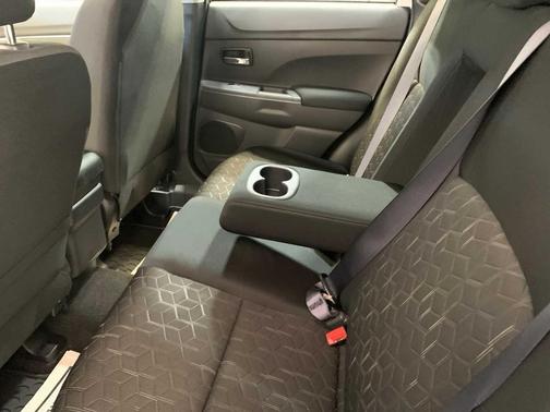 2026 Mitsubishi Outlander Sport 2.0 ES