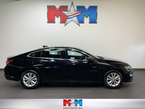 2022 Chevrolet Malibu FWD LT
