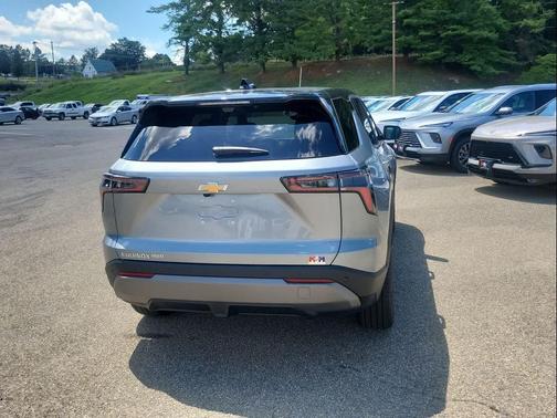 Sterling Gray Metallic 2026 Chevrolet Equinox 1LT