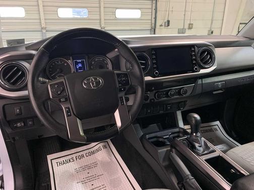 2022 Toyota Tacoma SR5